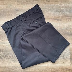 Dockers Signature Khaki Pants for Men, size 33x32